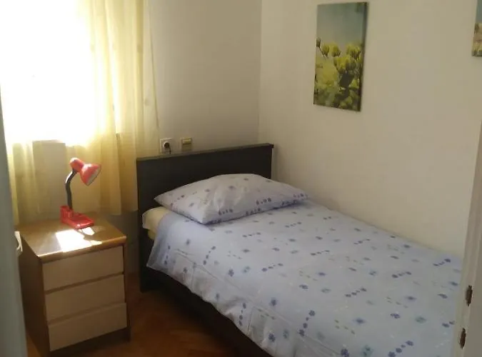 Lucija Apartment *